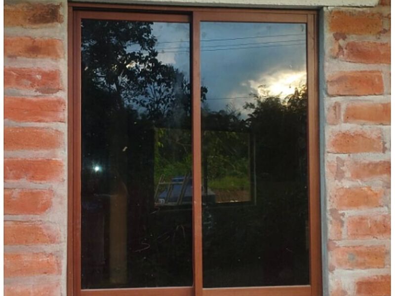 Ventana vidrio Quito