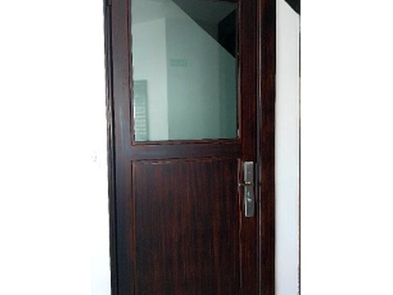 Puerta blindada + vidrio Ecuador