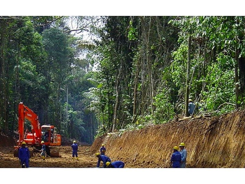 CONSTRUCCIÓN PLATAFORMA ECUADOR