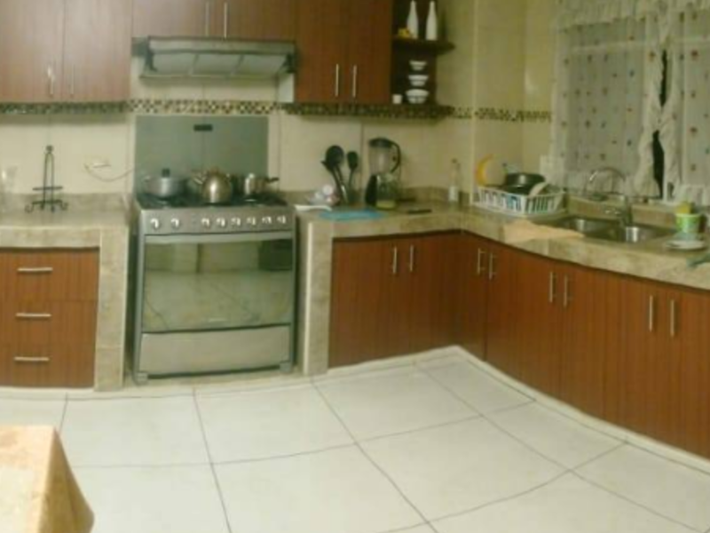 MUEBLE COCINA CARCHI