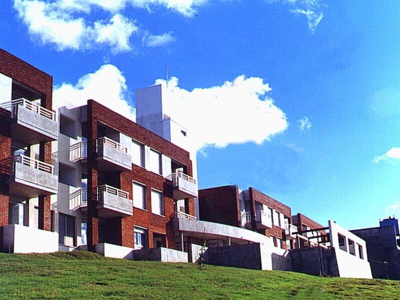 Proyecto conjunto cerrito Quito