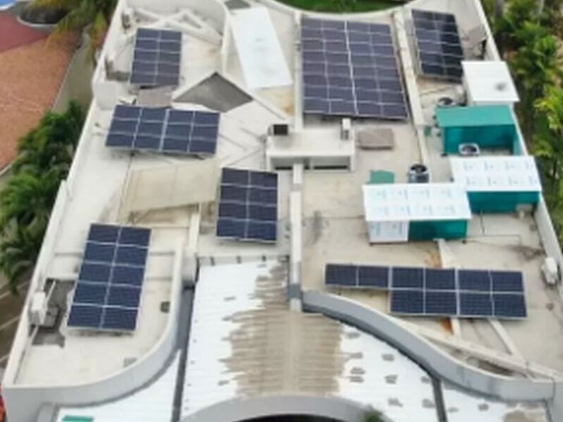 Planta Solar Residencial Ecuador