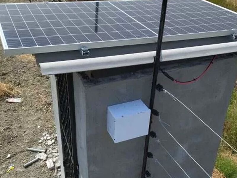 CÉRCO ELECTRICO KIT SOLAR Ecuador