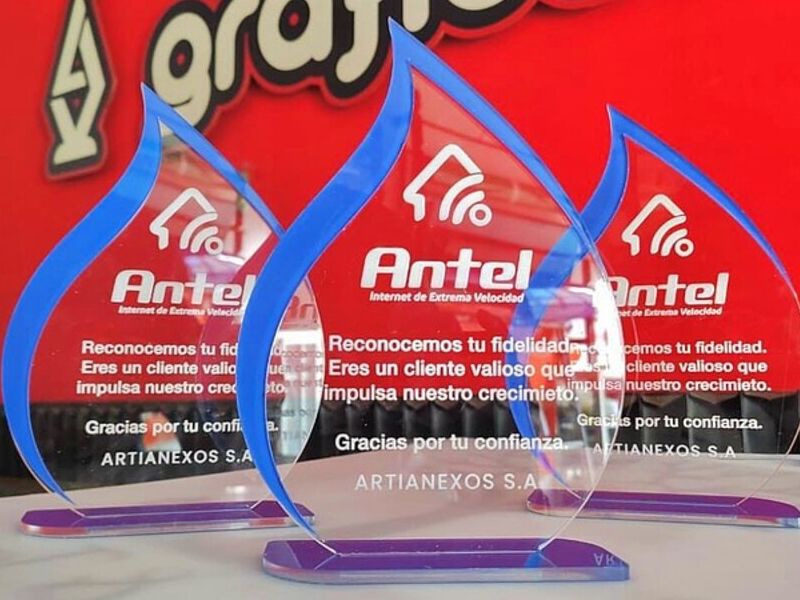 Reconocimiento grabado laser Guayaquil