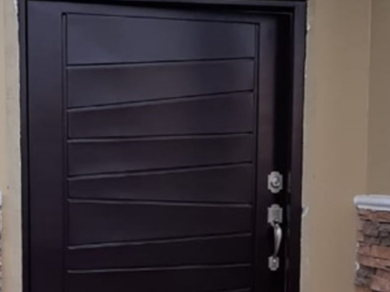 PUERTA ALUMINIO CAÑAR