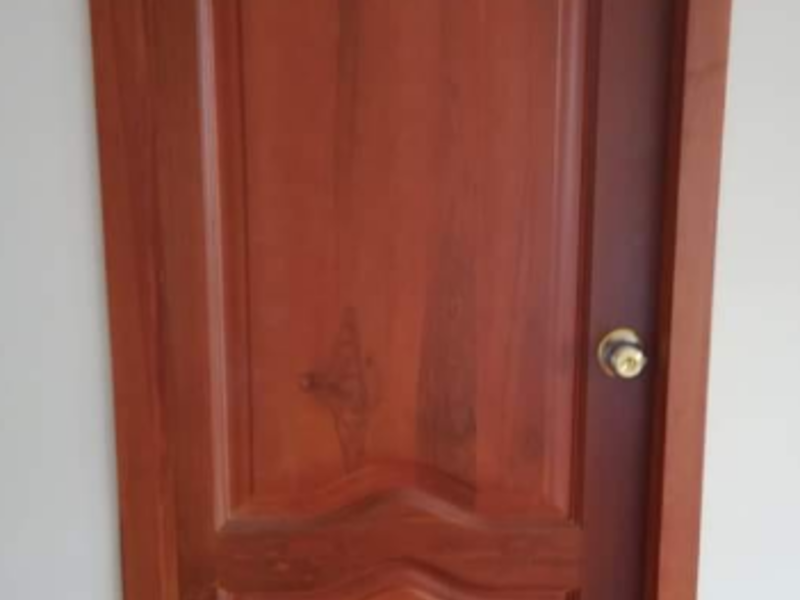 PUERTA MADERA CAÑAR