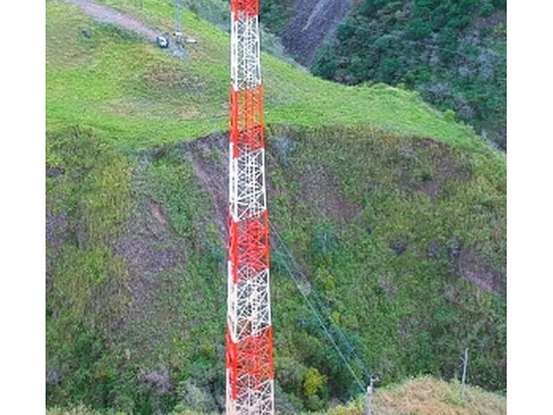 Postes métalicos Ecuador 