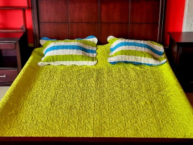 Cama 2 1/2 plaza Ecuador