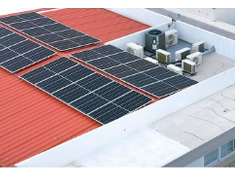 Panel solar Onaha Ecuador 