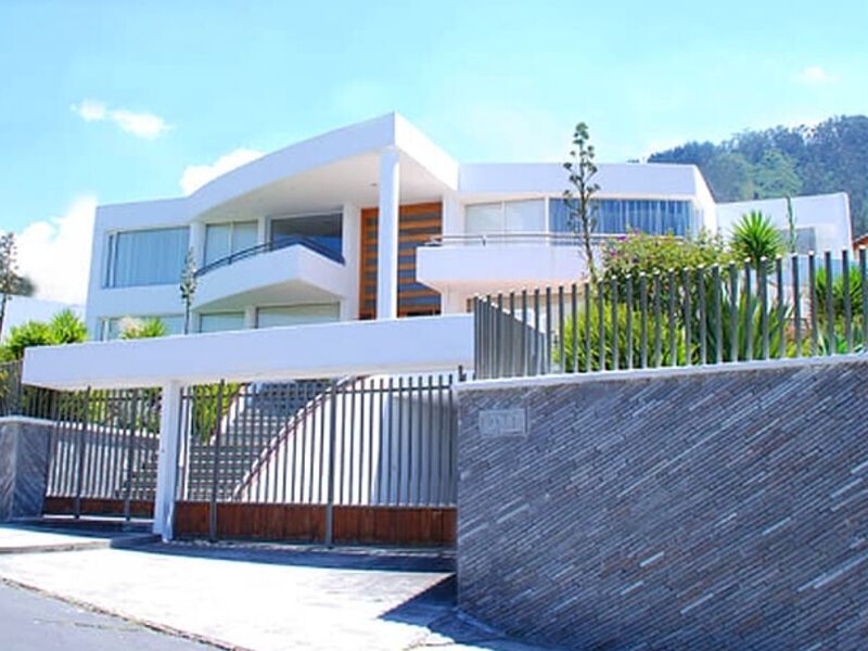 Casa Cumbaya Ecuador 
