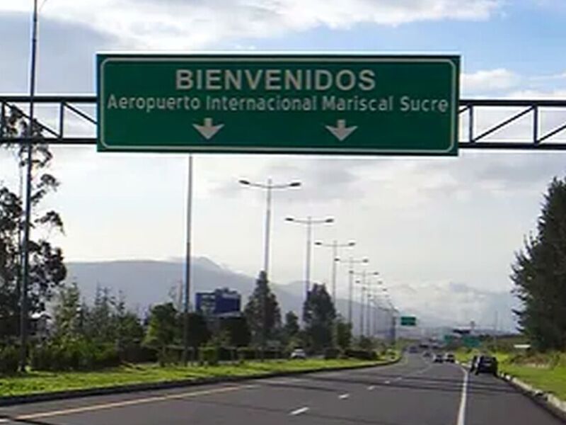 Señalización vial y turística Ecuador