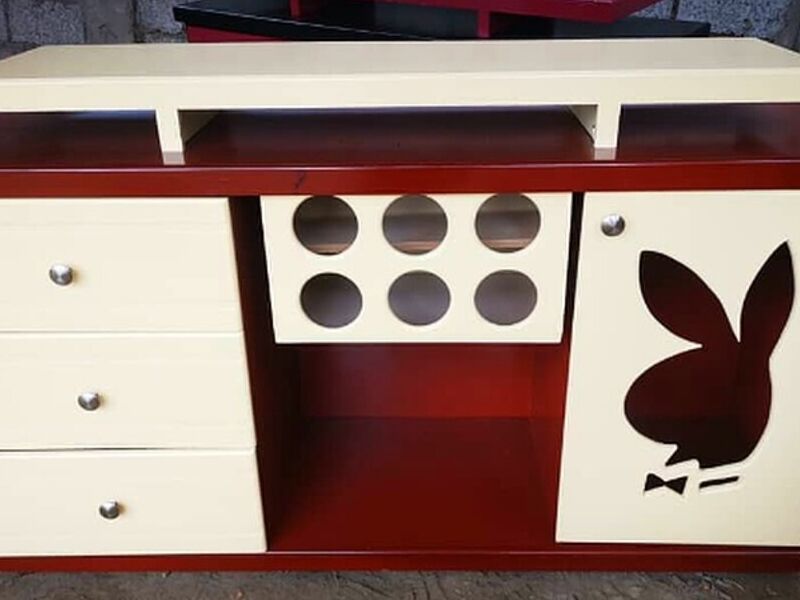 Modular Tv Ecuador