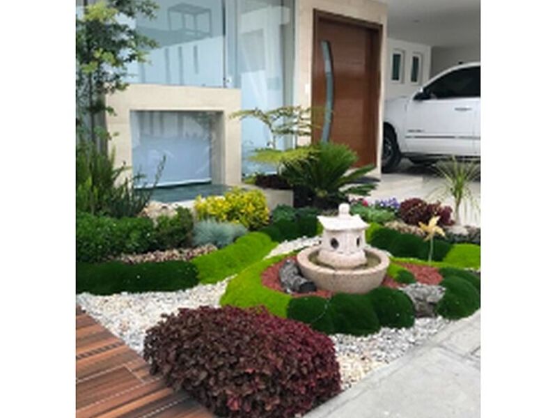 Mantenimiento jardin conjunto Ecuador 