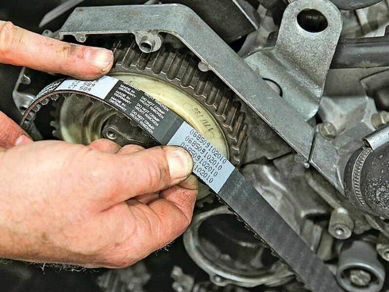 Reemplazo Banda Tiempo Quito