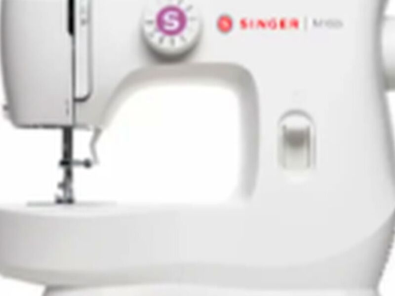 Maquina de coser Singer M1605