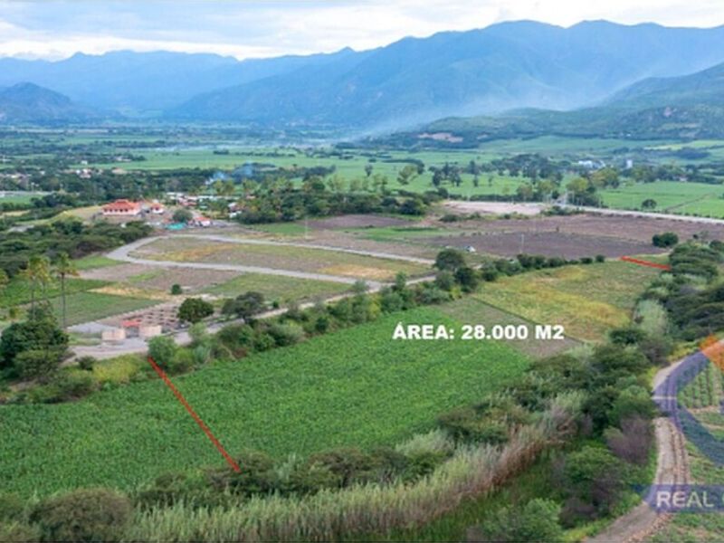 Amplio terreno en Catamayo