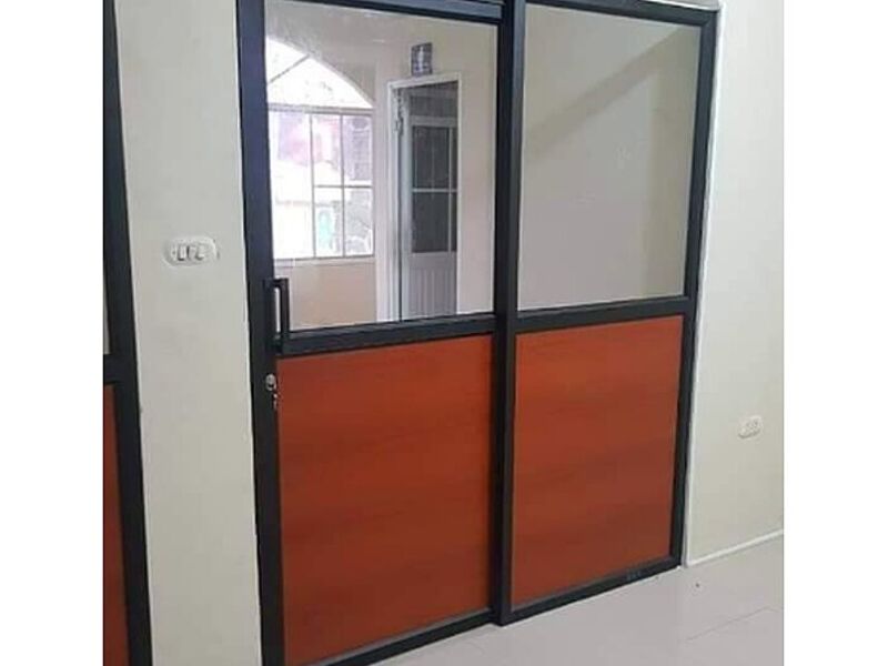 Puerta Corrediza Aluminio Ecuador
