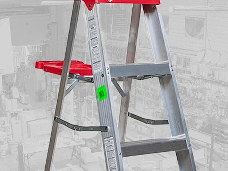 Escalera metal Loja