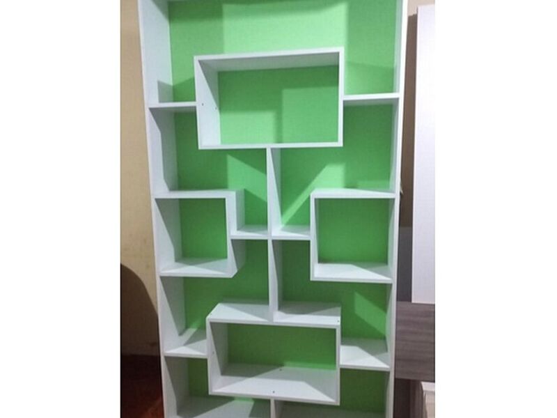 Exhibidor  de madera Ecuador