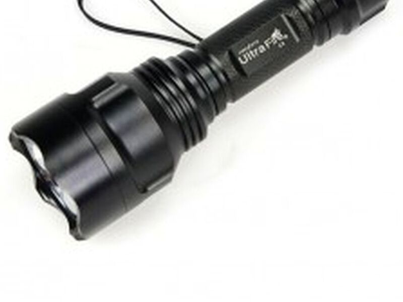 Linterna de Caza Ultrafire C8
