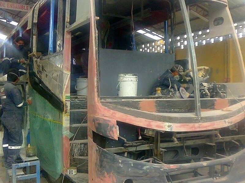 Restauracion de bus Ambato