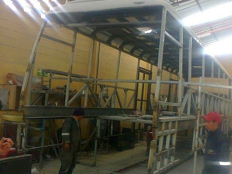 Estructura de bus Ambato