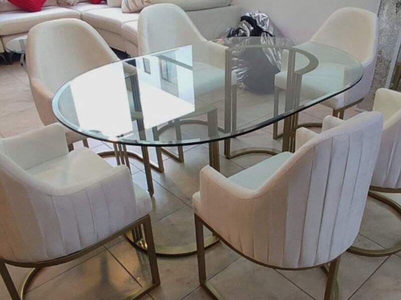 Comedor blanco Ecuador 