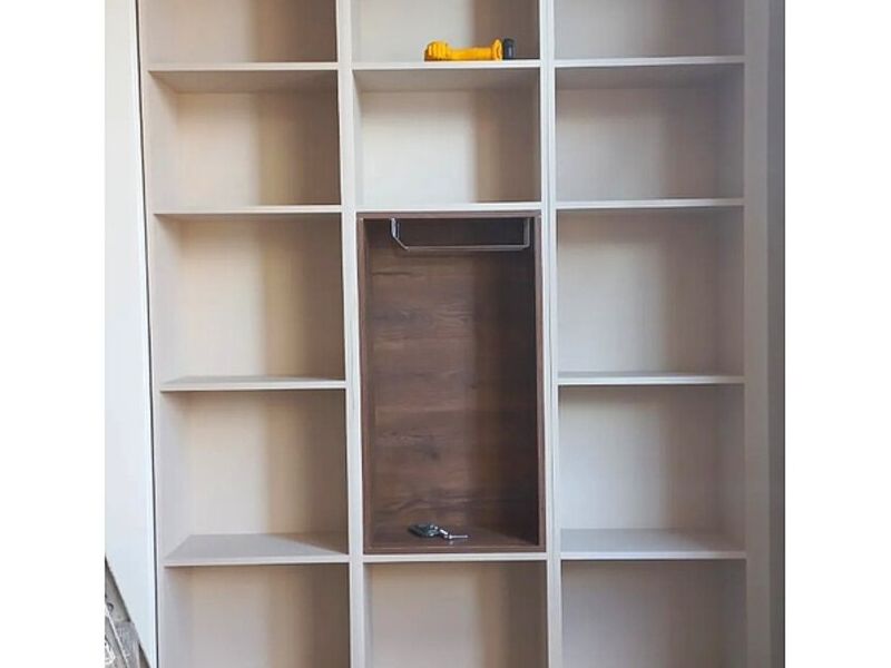 Estantería Madera Ecuador