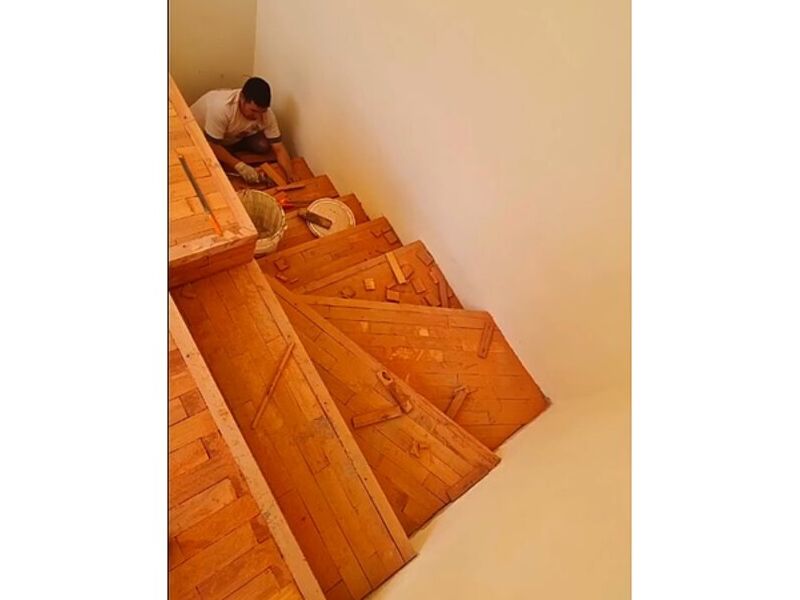 Parquet para escaleras Ambato