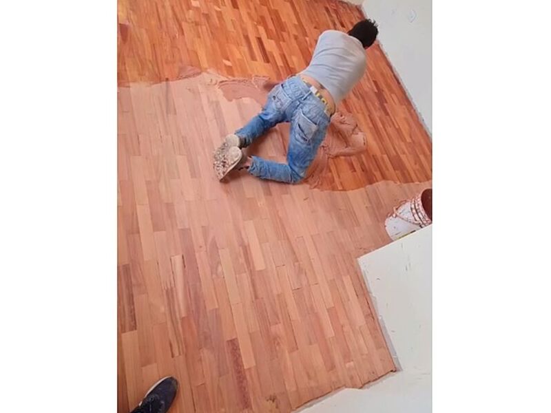 Lacado de parquets Ambato