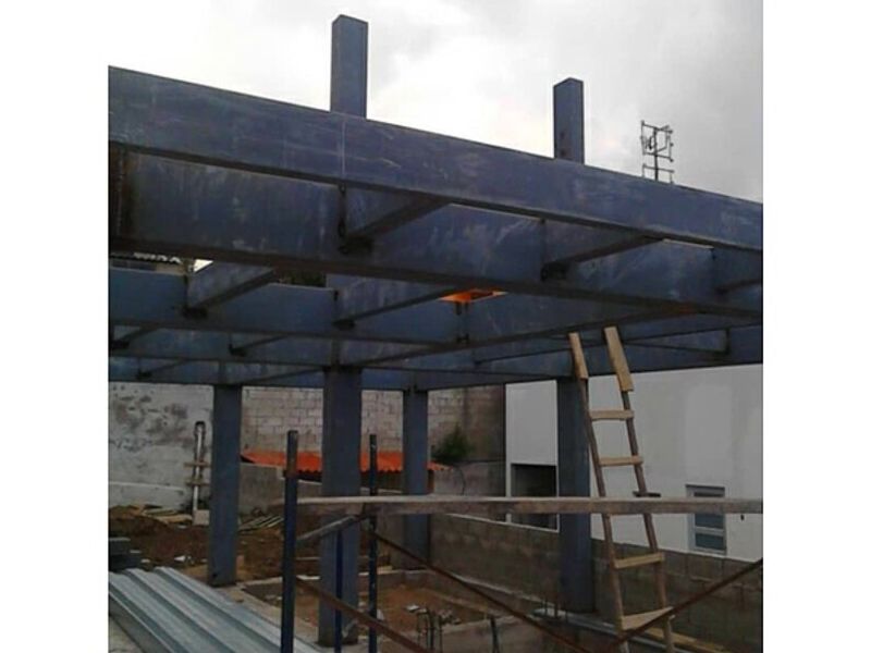 Obra de estructura metálica Quito 
