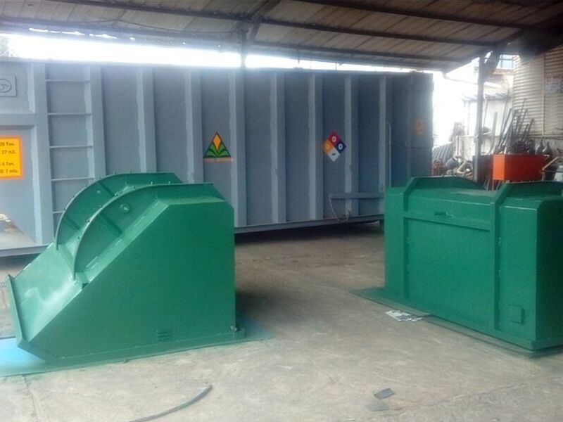 Contenedores basculantes Quito