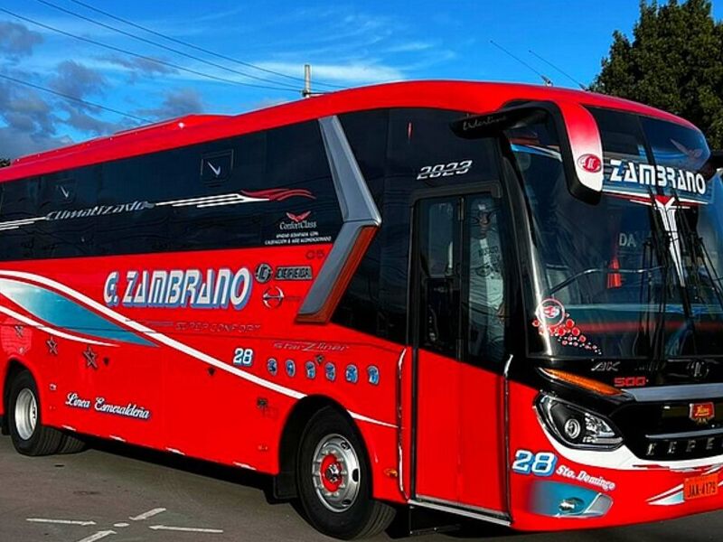 Autocar Interregional Ecuador