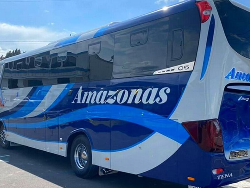 Bus interprovincial Ecuador