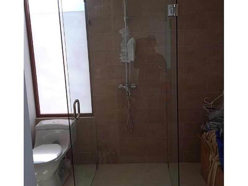 Cortina Cristal Baño Ecuador
