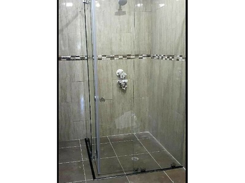 Cortina Baño Vidrio Templado Ecuador