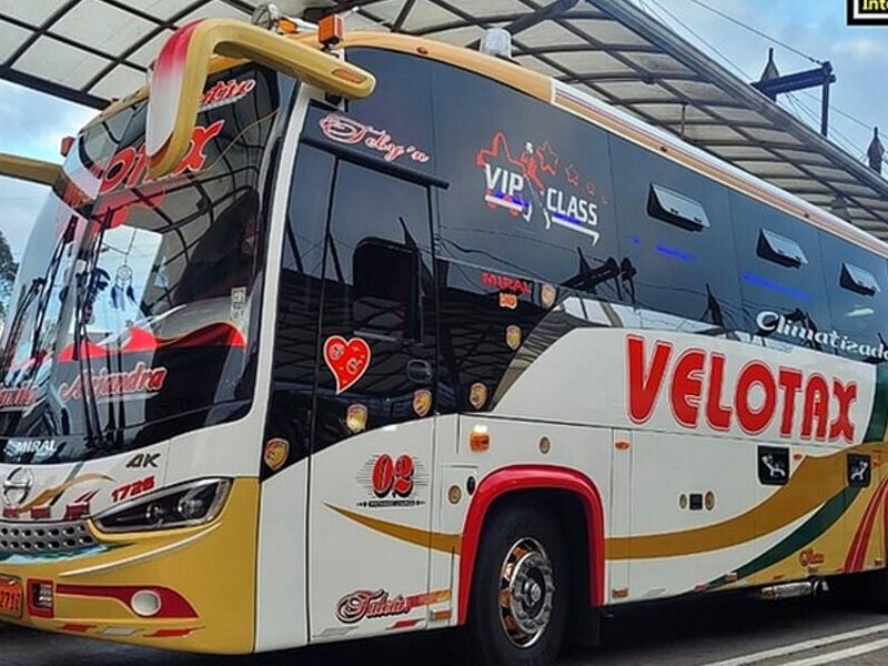 Autobús para ruta larga  Ecuador