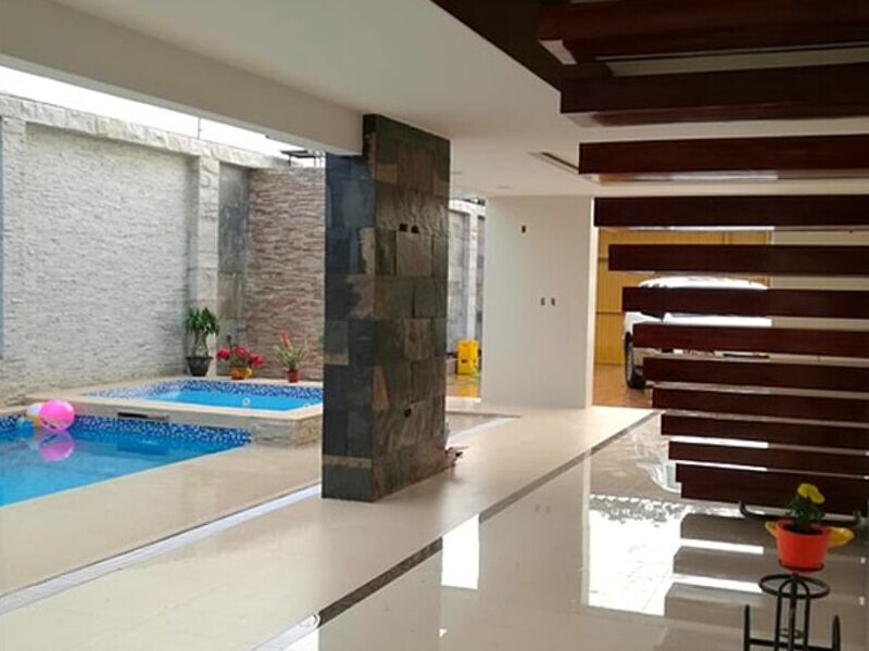 Piscina Ecuador 