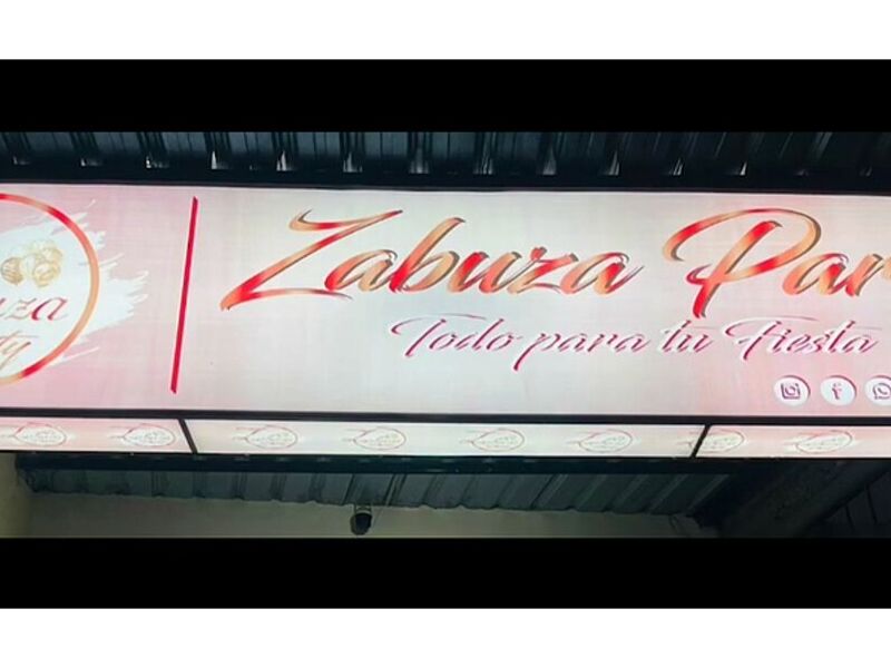 Letrero luminoso Ecuador 