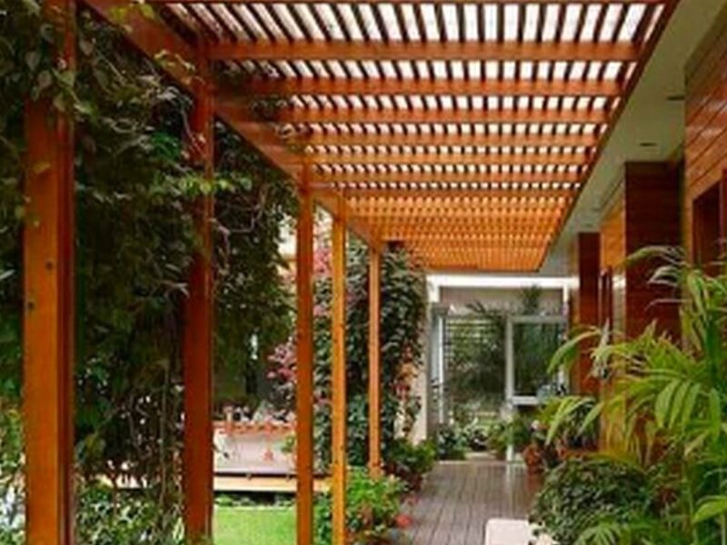 Pérgola jardin Ecuador 