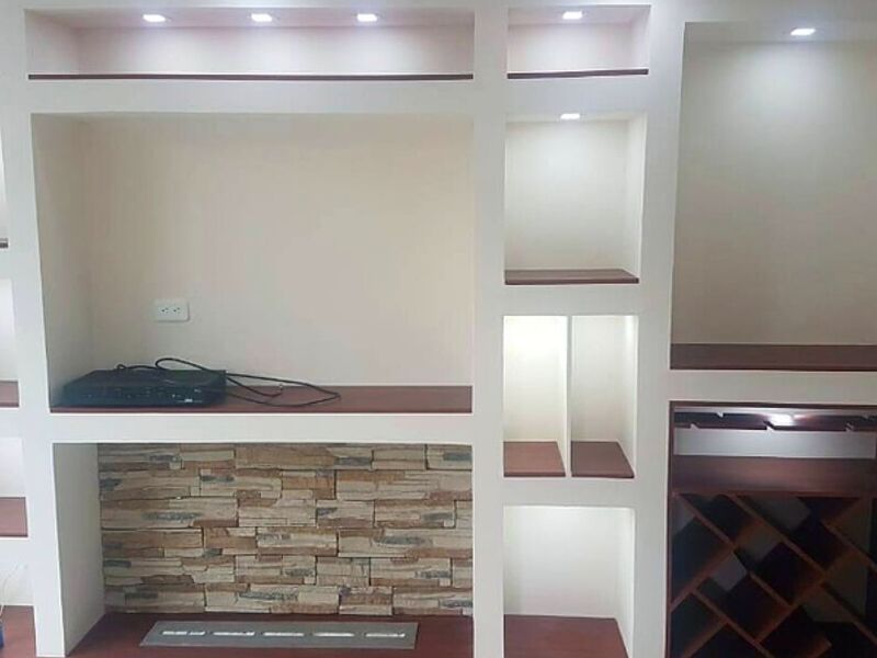 Mueble Televisión Ecuador 