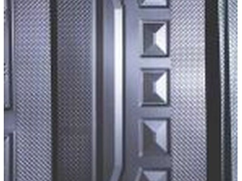Puerta gris Ecuador 