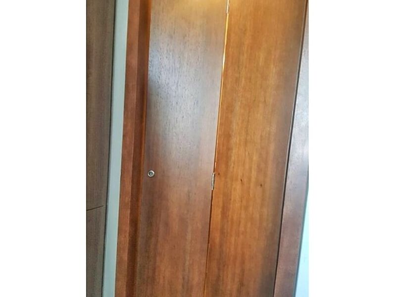 Puerta doblada Ecuador 