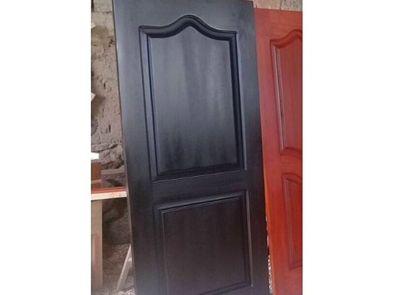 Perta acabado Nogal Ecuador 