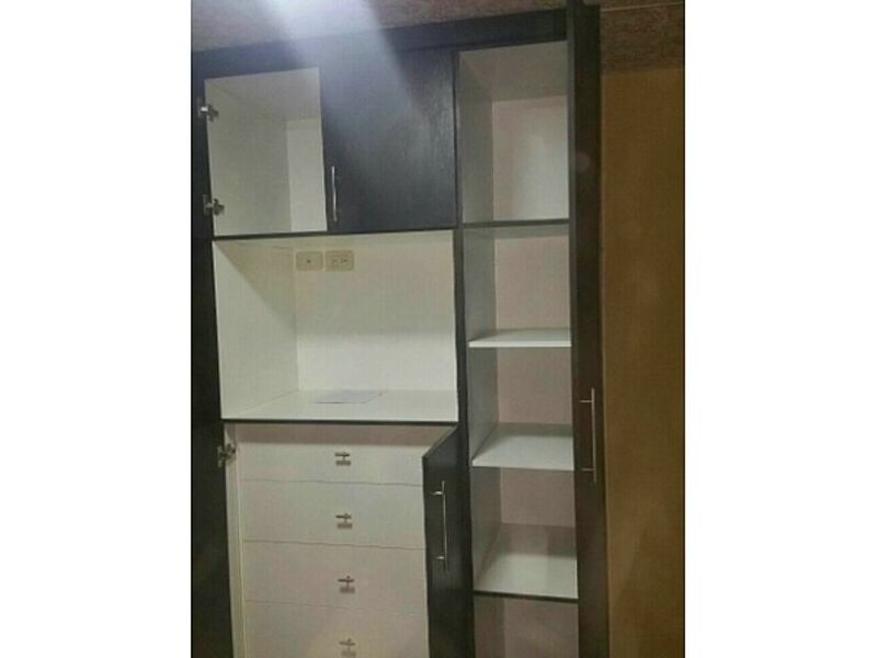 Closet negro Ecuador 