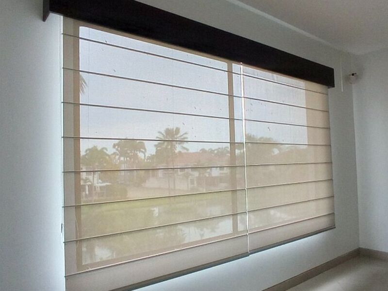 Cortina Romana Ecuador 