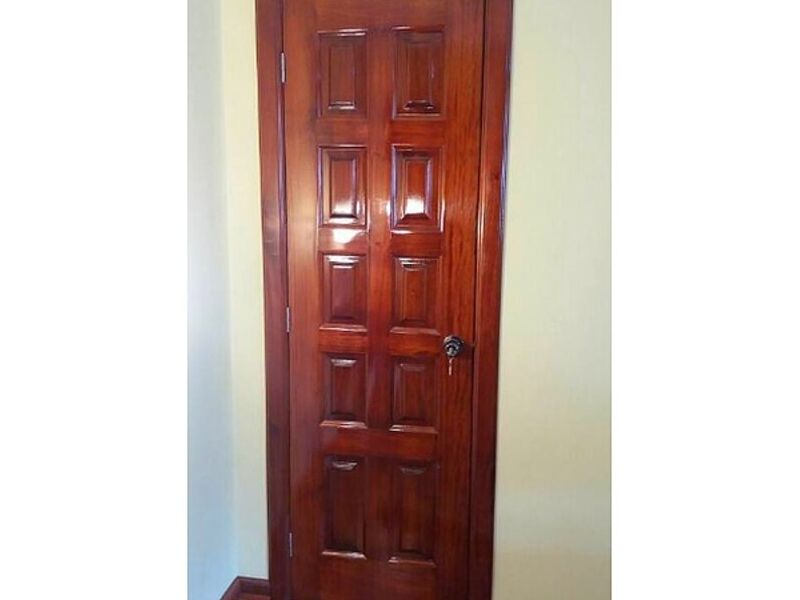 Puerta madera Ecuador 