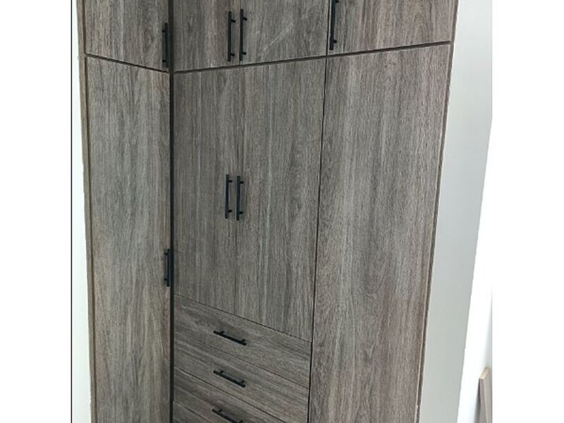 Closet Ecuador 