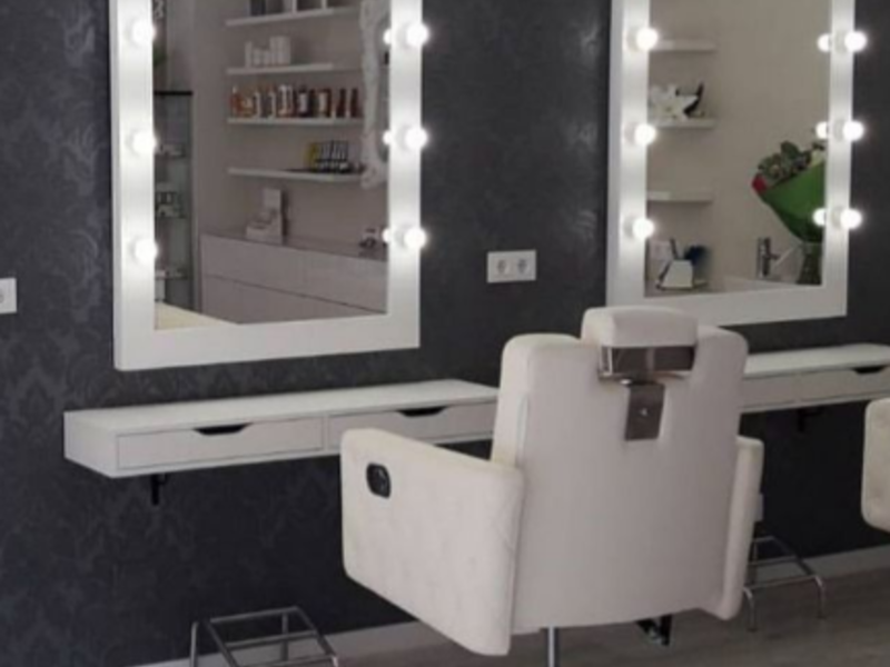 MUEBLES PELUQUERIA ECUADOR