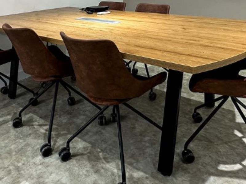 MESA OFICINA ECUADOR